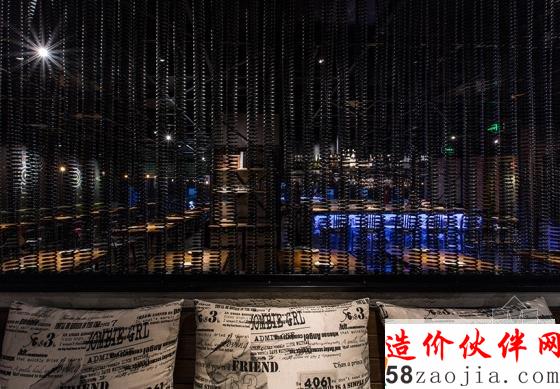 清华高材生打造“汽车主题”串亭烧烤居酒屋