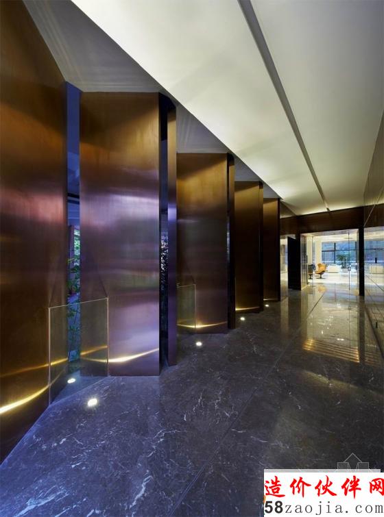 珠江“抽象形态”科技数码城销售中心