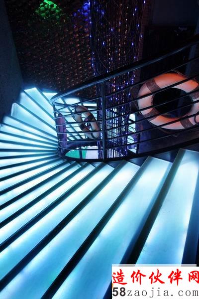 河南商丘“梦幻与回忆”菜鸟餐厅设计