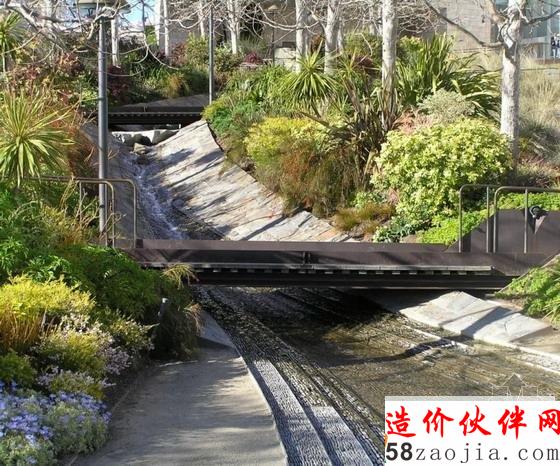 洛杉矶盖蒂中心中央花园