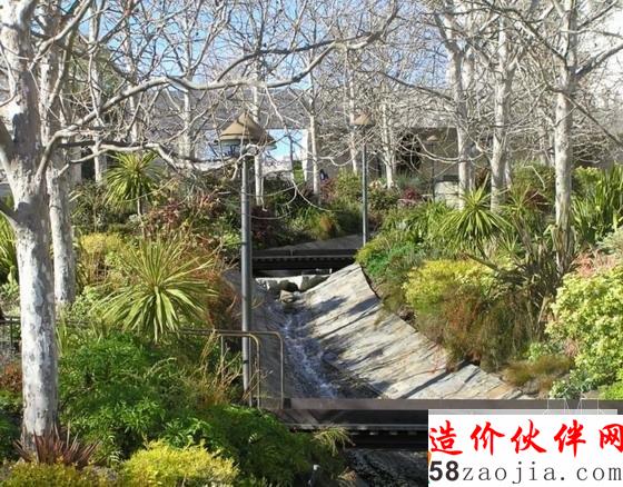 洛杉矶盖蒂中心中央花园