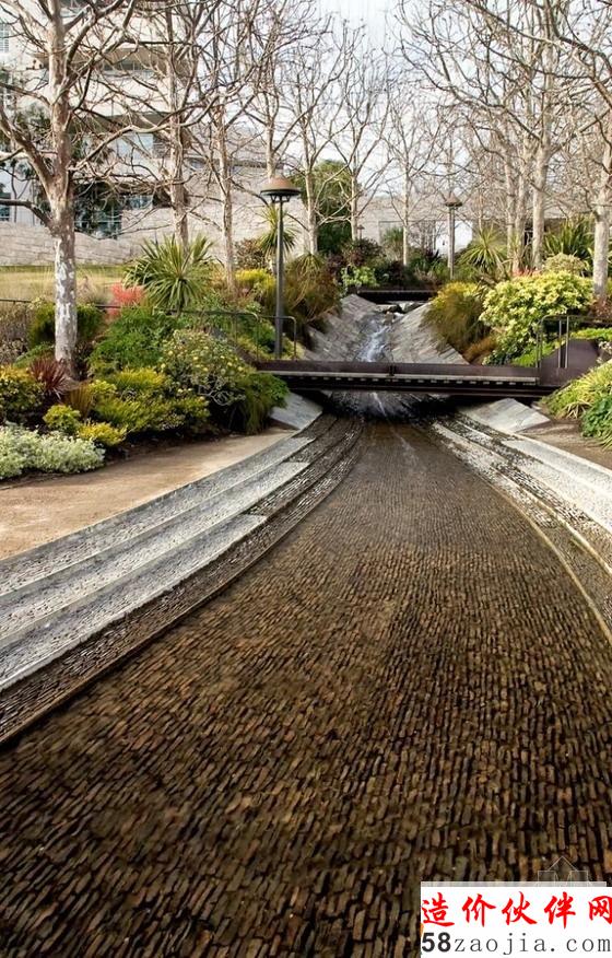 洛杉矶盖蒂中心中央花园