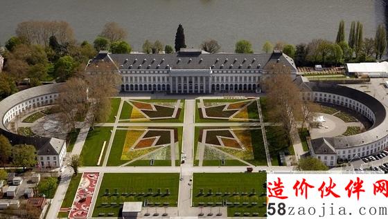 德国科布伦茨选帝侯宫广场