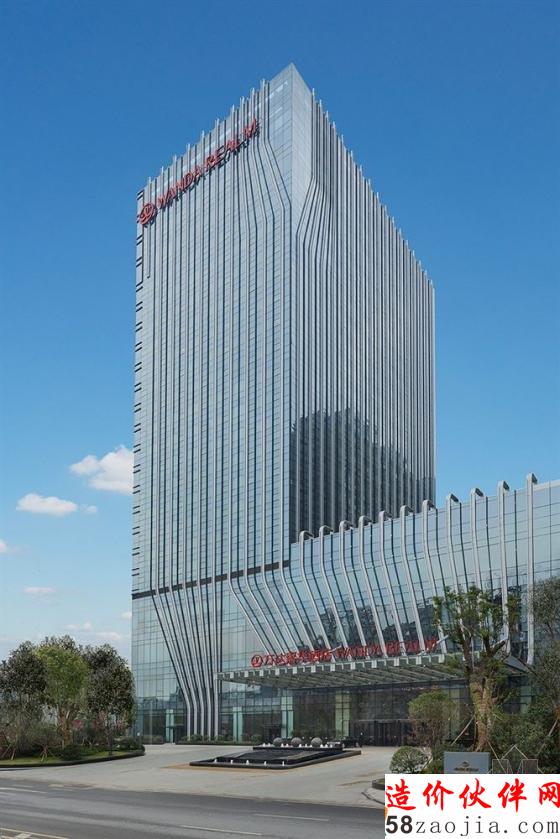 万达集团:武汉“自营奢华”五星级万达嘉华酒店