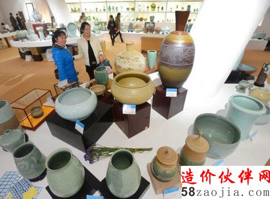 图为艺术城建筑的内景。