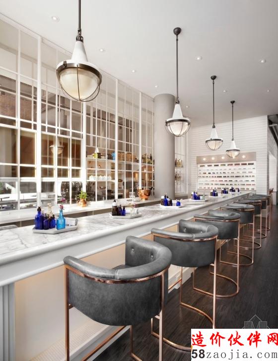 多伦多“精致优雅”女皇美容沙龙店