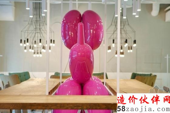 乌克兰“现代时尚元素”THE CAKE咖啡厅