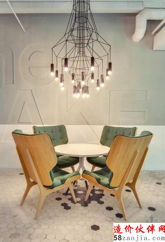 乌克兰“现代时尚元素”THE CAKE咖啡厅