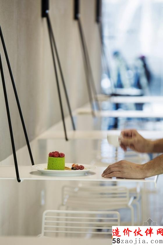 乌克兰“现代时尚元素”THE CAKE咖啡厅