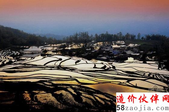 “大地雕塑”元阳梯田