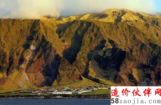 特里斯坦·达库尼亚群岛