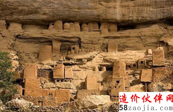 西非马里悬崖上修建的房子