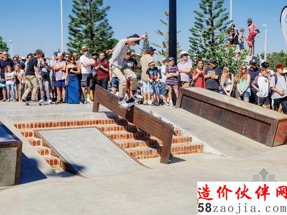 澳大利亚青年游乐场周边环境