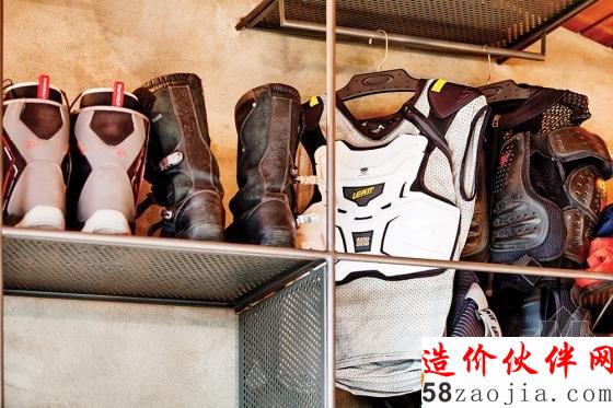 土耳其“狂野复古”LOFT单身公寓设计