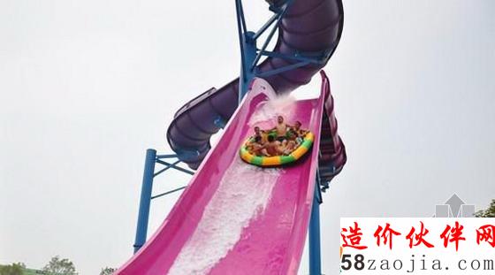 冲天回旋引得游客大声尖叫