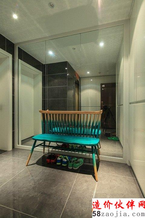 追求前卫!摩登时尚色彩两居室设计