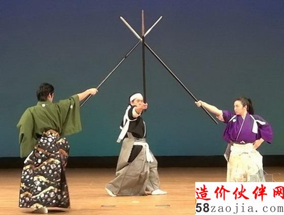 武士剑舞剧院