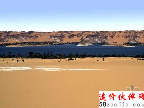 乌尼昂加湖泊群