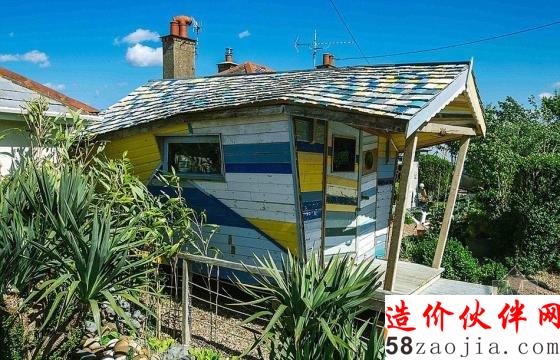 鸡舍变酒厂 英国男子创意棚屋获大奖