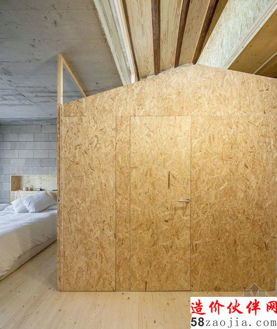 “夹缝中”的豪宅 最宽5米 面积竟然有200㎡