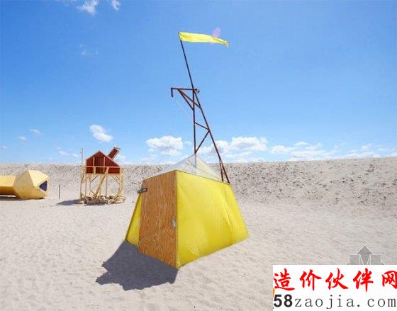 十四位设计师构建沙滩上的胶囊旅馆
