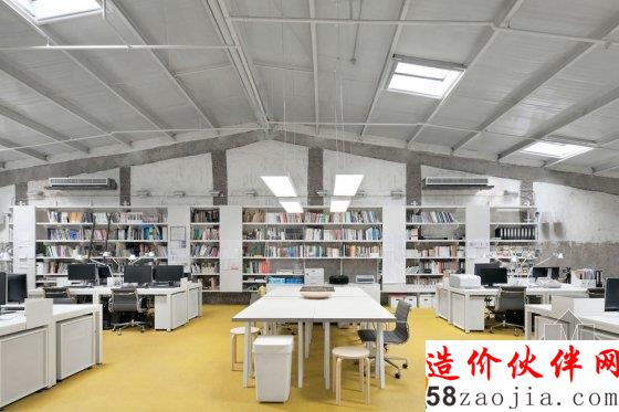 北京三里屯60年老礼堂变身建筑事务所