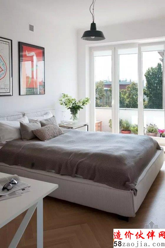 老树发新芽 国外帅哥巧改造56㎡公寓