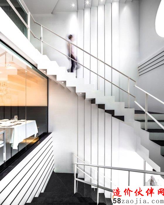 曼谷街角的趣味小情调 鞋子与美食合二为一的文化店铺