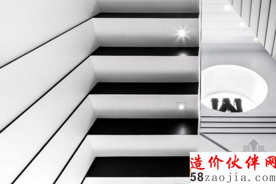 曼谷街角的趣味小情调 鞋子与美食合二为一的文化店铺