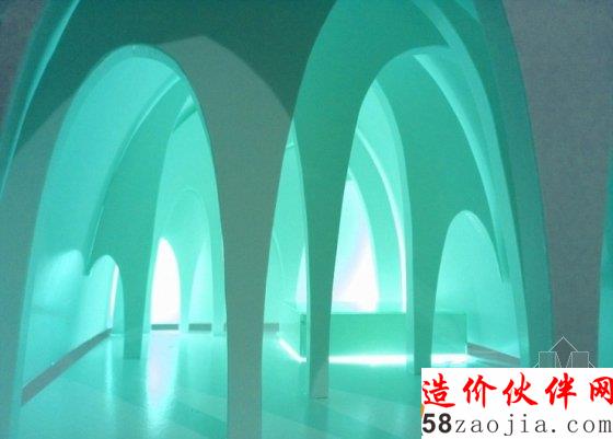 哥特式冰柱森林