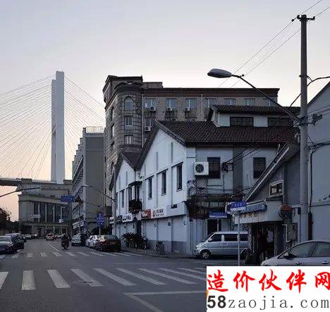 逼格太高!黑帮老大的阁楼仓库改造成建筑事务所