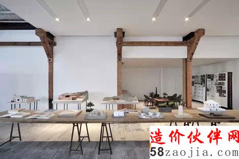 逼格太高!黑帮老大的阁楼仓库改造成建筑事务所