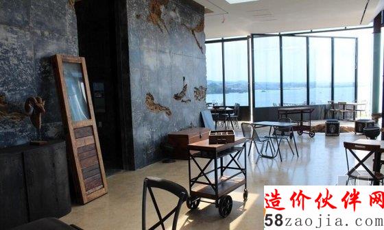 这哪是咖啡馆,分明是艺术馆,果然权总裁还是追求艺术至高无上!这环境在黄昏的时候边喝咖啡边看日落,帮帮哒!反正济州岛是免签,任性的人就要体验,准备着跟霸道爱卖萌的权总裁同居,是什么样的感受呢?