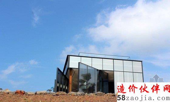 这哪是咖啡馆,分明是艺术馆,果然权总裁还是追求艺术至高无上!这环境在黄昏的时候边喝咖啡边看日落,帮帮哒!反正济州岛是免签,任性的人就要体验,准备着跟霸道爱卖萌的权总裁同居,是什么样的感受呢?