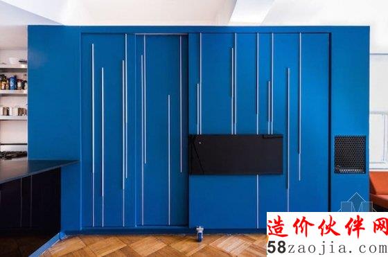 超简约迷你公寓:工作 吃饭 睡觉全在一个橱柜里