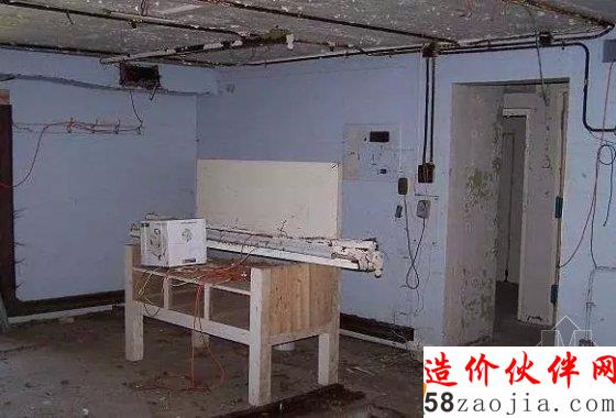 德国二战废弃碉堡荒废73年 如今摇身变别墅