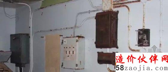 德国二战废弃碉堡荒废73年 如今摇身变别墅