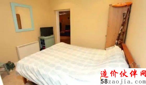 德国二战废弃碉堡荒废73年 如今摇身变别墅