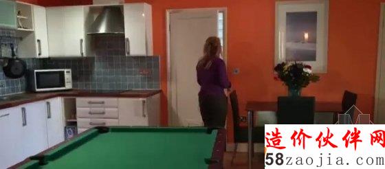 德国二战废弃碉堡荒废73年 如今摇身变别墅