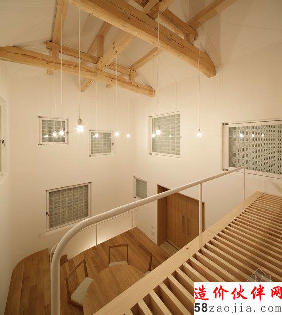 120年前废弃旧居改造 房子得每个角落都是亮点!