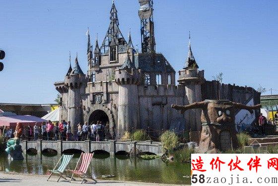 疯了!“儿童不宜”乐园要改做难民营