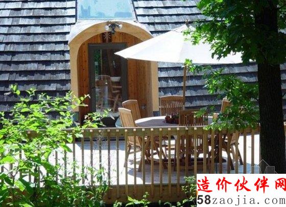 会自转的度假酒店 形体酷似UFO