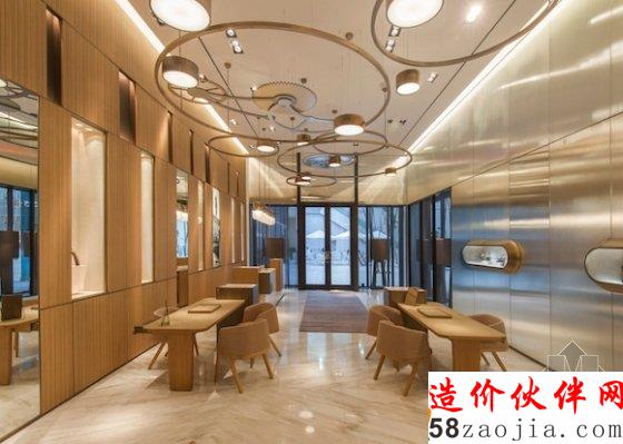 把商品用作内饰设计元素的专卖店 绝对赏心悦目