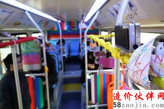 中国首个“声音美术馆”竟是一辆文艺范的公交车