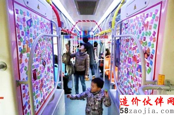 中国首个“声音美术馆”竟是一辆文艺范的公交车