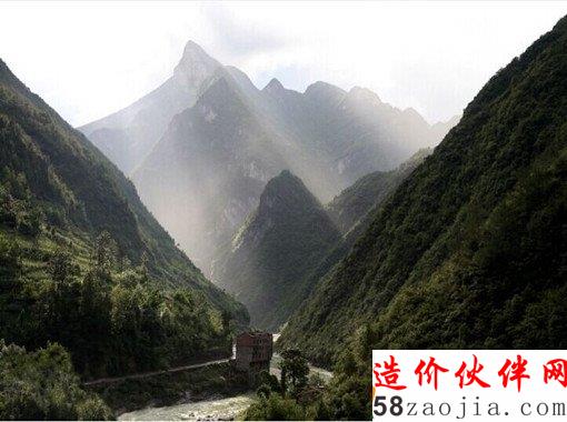 四川巴山大峡谷旅游扶贫项目开工