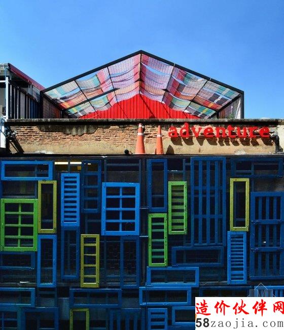 曼谷这家青旅 混乱拥挤中有种特别的美