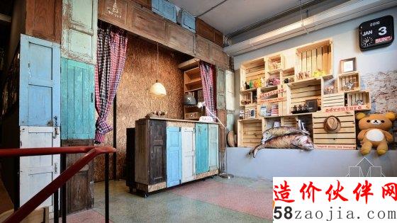 曼谷这家青旅 混乱拥挤中有种特别的美