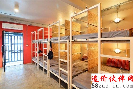 曼谷这家青旅 混乱拥挤中有种特别的美