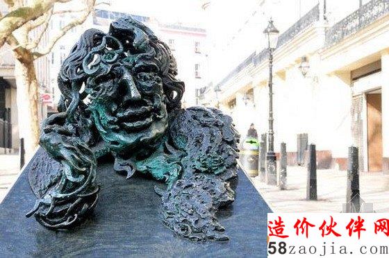 丑哭了!盘点世界上最丑的11座雕塑设计